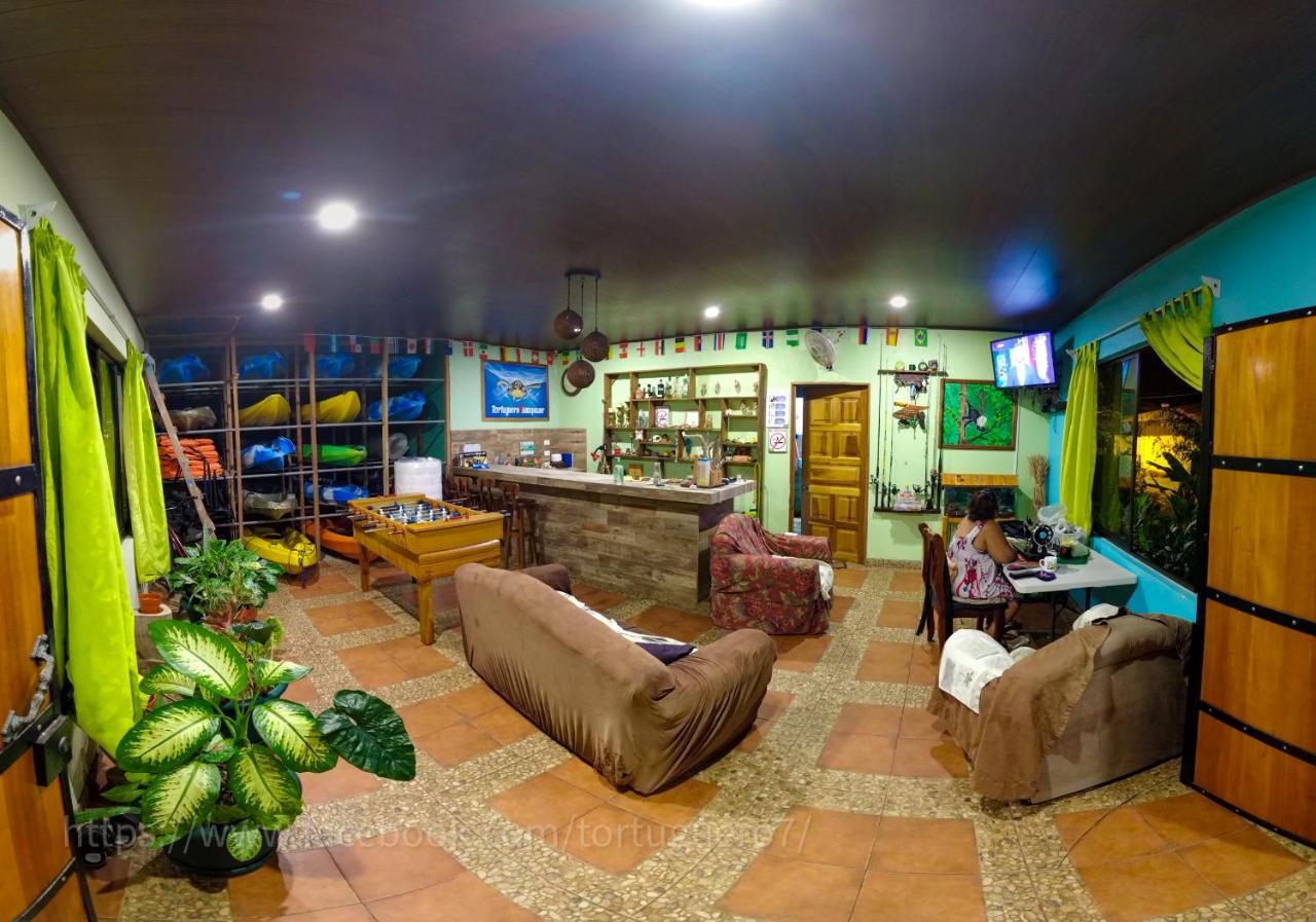 Hostel Tortuguero 7Backpackers Екстериор снимка