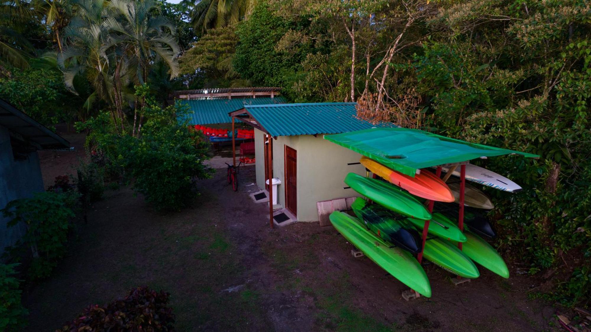 Hostel Tortuguero 7Backpackers Екстериор снимка
